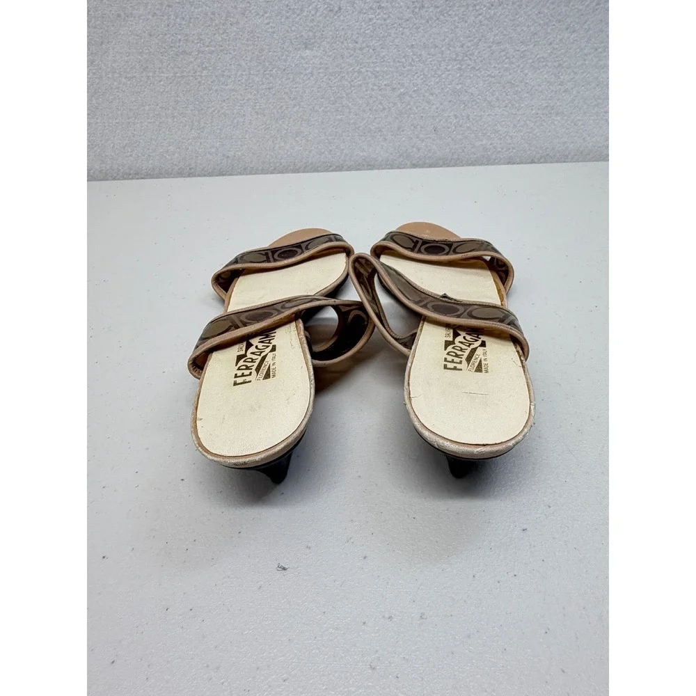 Salvatore Ferragamo Gancini Logo Lucite Block Heel Slide Sandals Tan 9.5 B